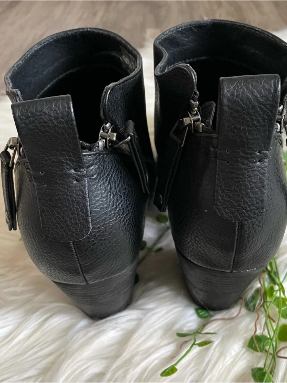 Torrid Side Zip Heel Bootie Ankle Boot Size 10.5 WW